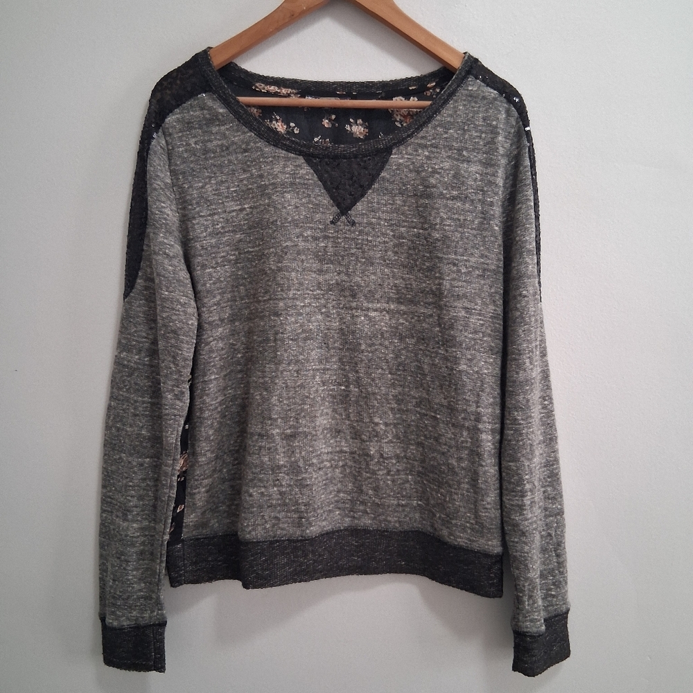 Miss Me Floral Sequin Embellished Floral Semi-Sheer Sweater Size Large